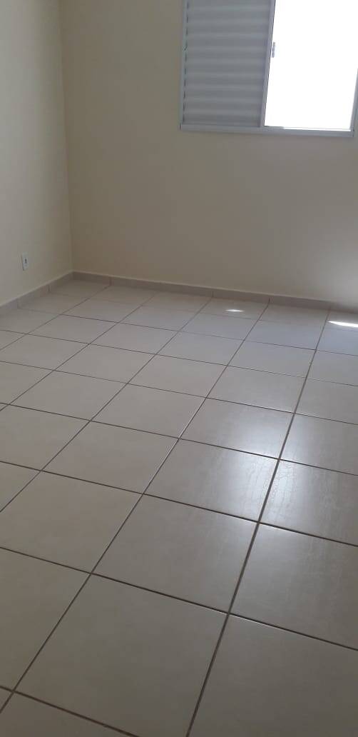 Apartamento à venda com 2 quartos, 60m² - Foto 3