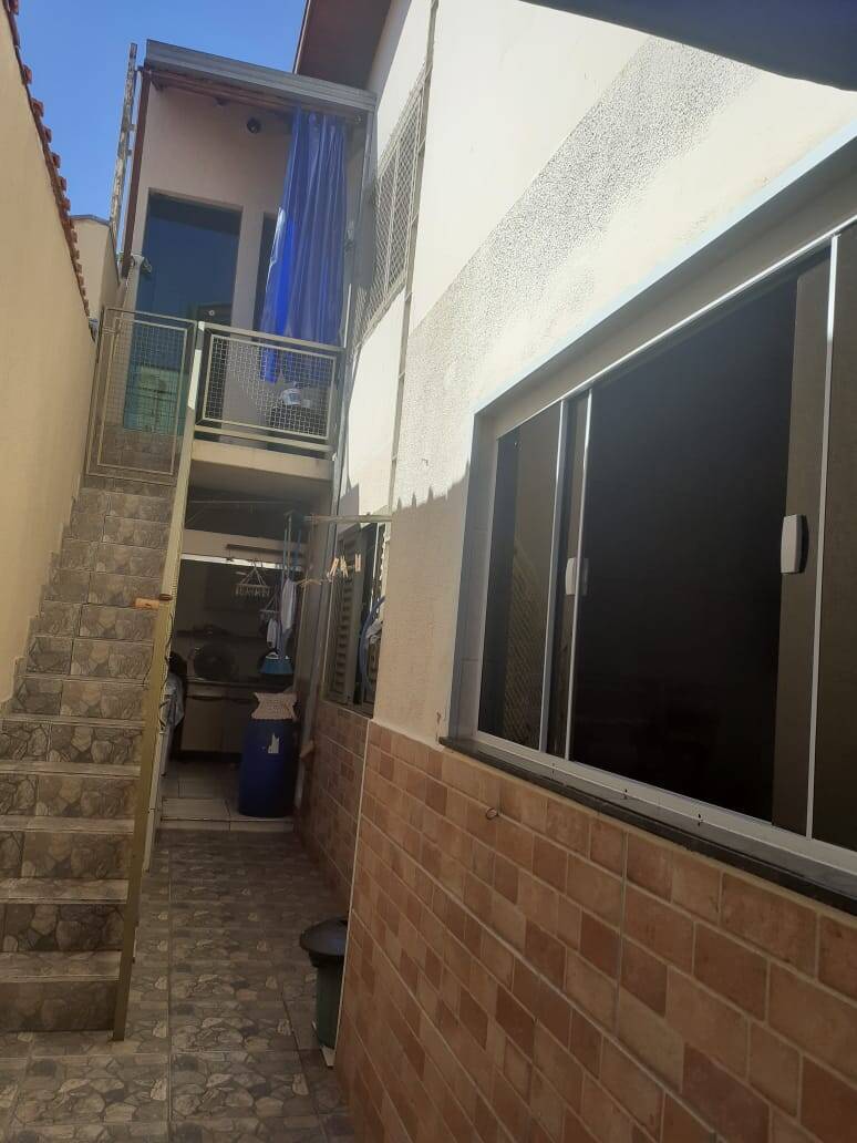 Sobrado à venda com 4 quartos, 199m² - Foto 7