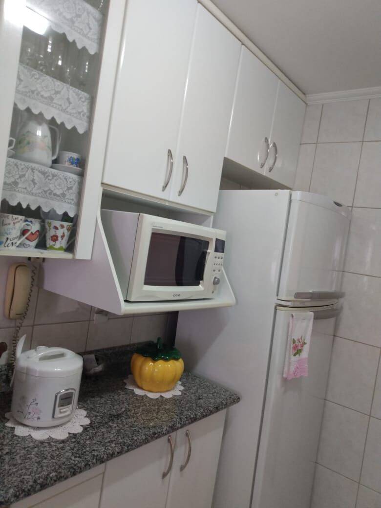 Apartamento à venda com 2 quartos, 72m² - Foto 5