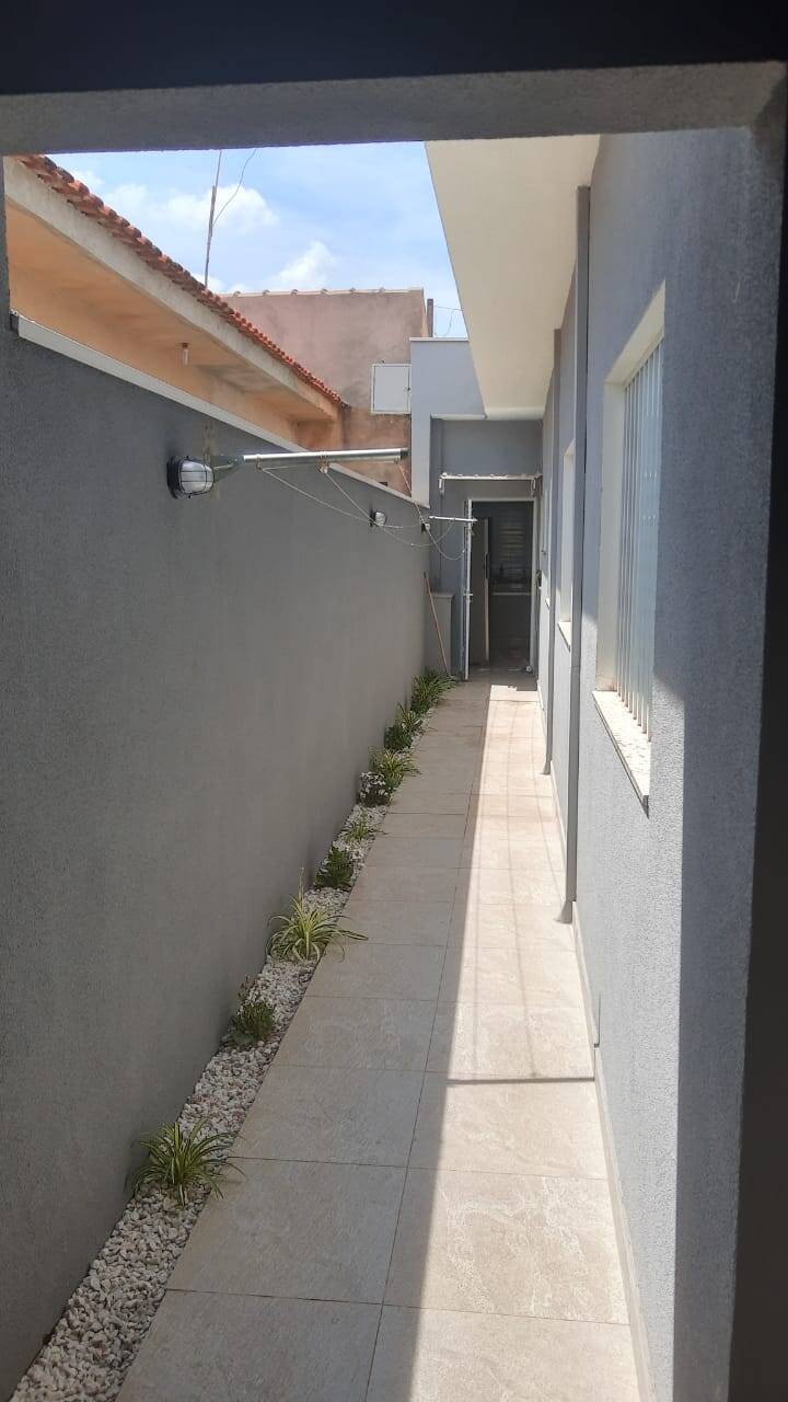 Casa à venda com 3 quartos, 118m² - Foto 16