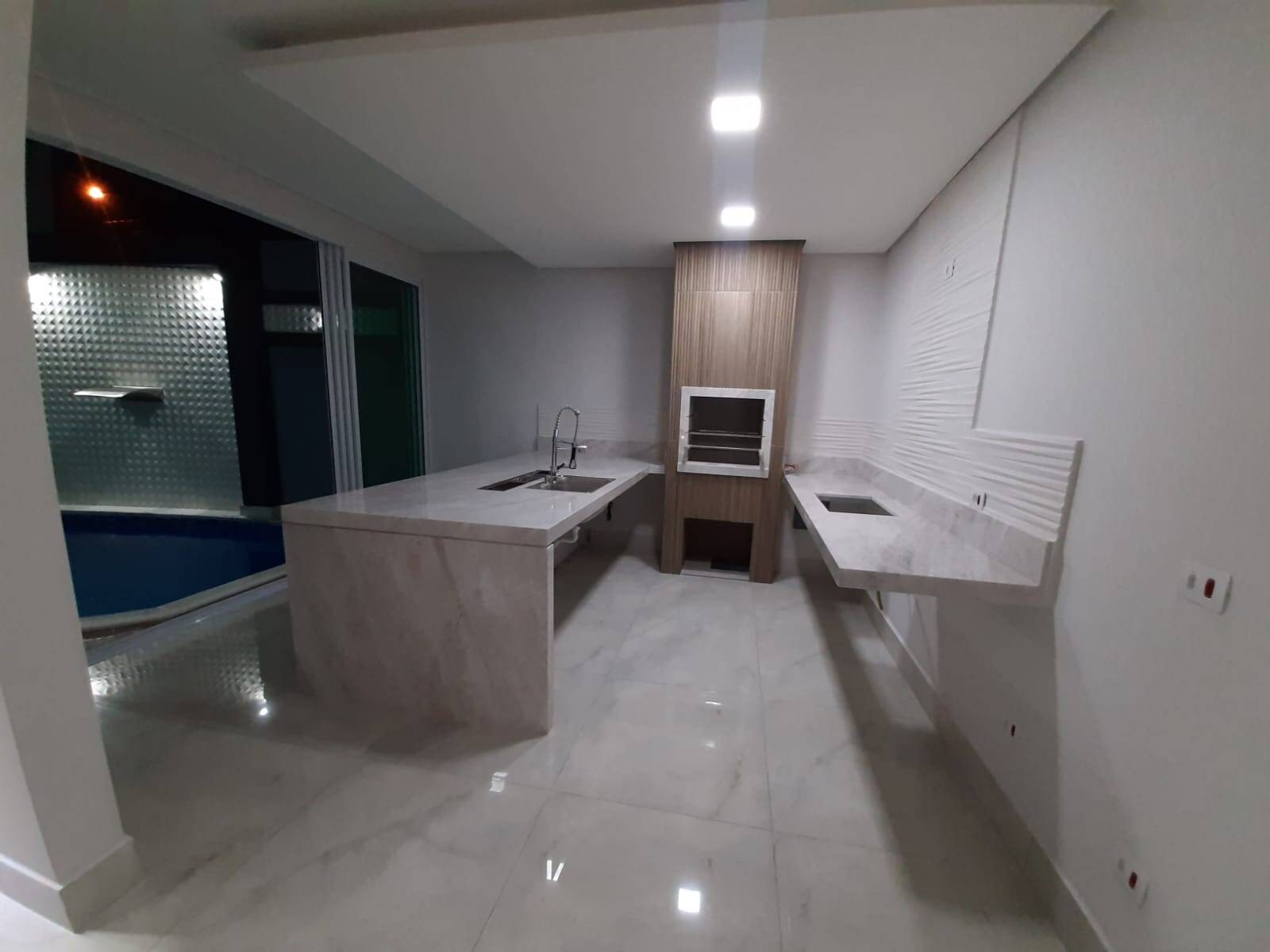 Sobrado à venda com 3 quartos, 227m² - Foto 5