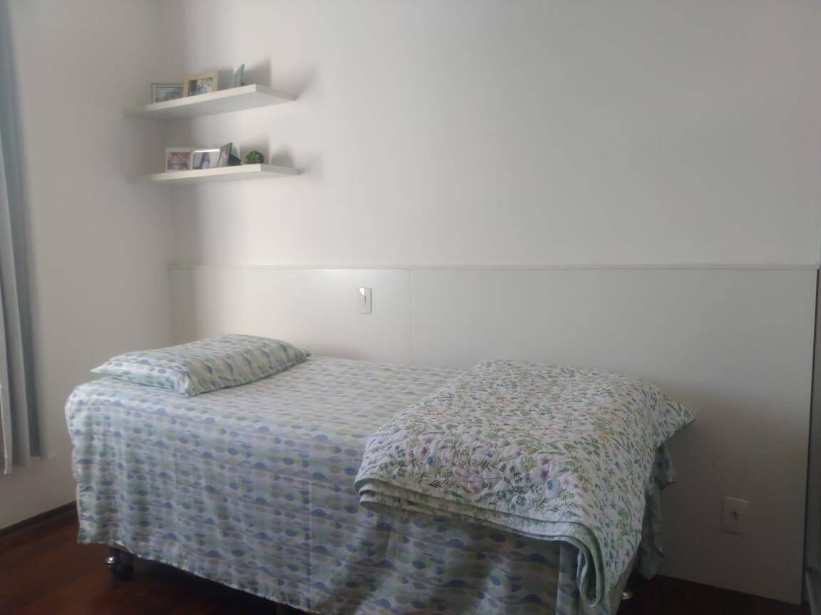 Apartamento à venda com 3 quartos, 98m² - Foto 7