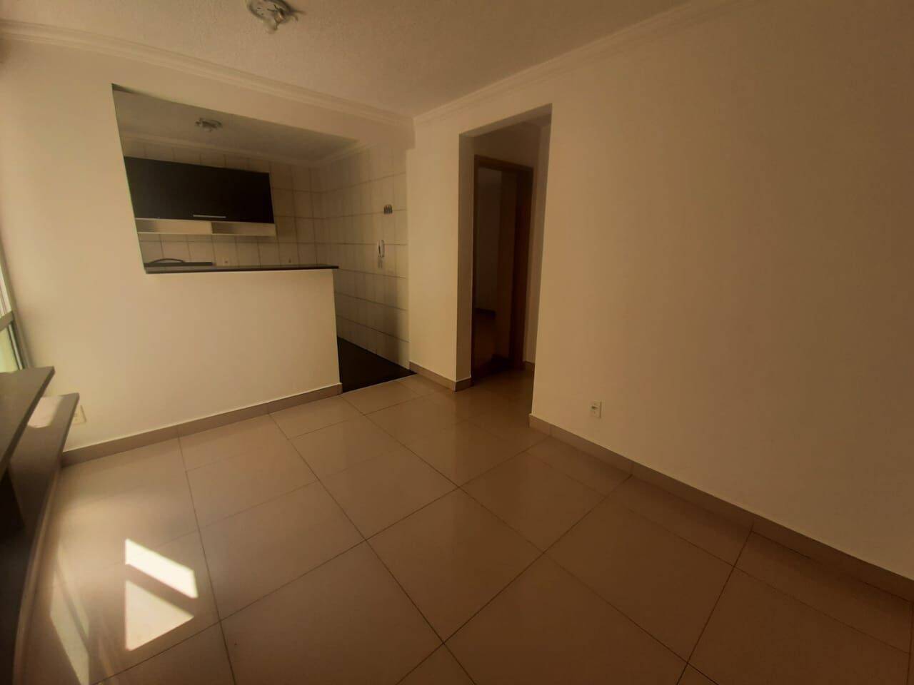 Apartamento à venda com 1 quarto, 43m² - Foto 2