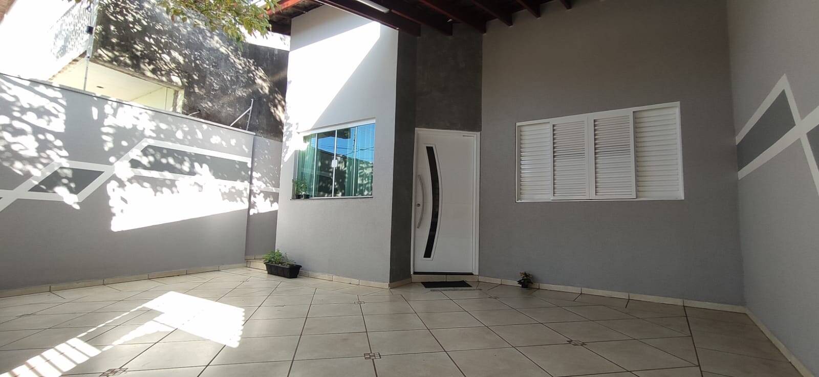 Casa à venda com 2 quartos, 100m² - Foto 4