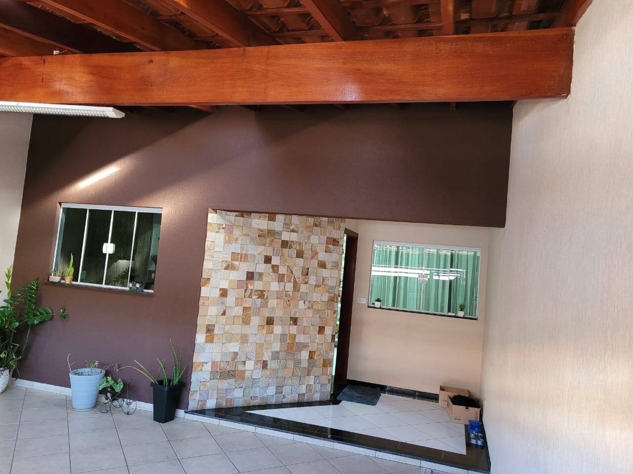 Casa à venda com 3 quartos, 132m² - Foto 2