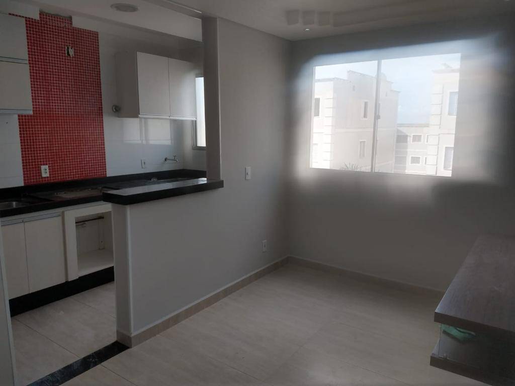 Apartamento à venda com 2 quartos, 45m² - Foto 1