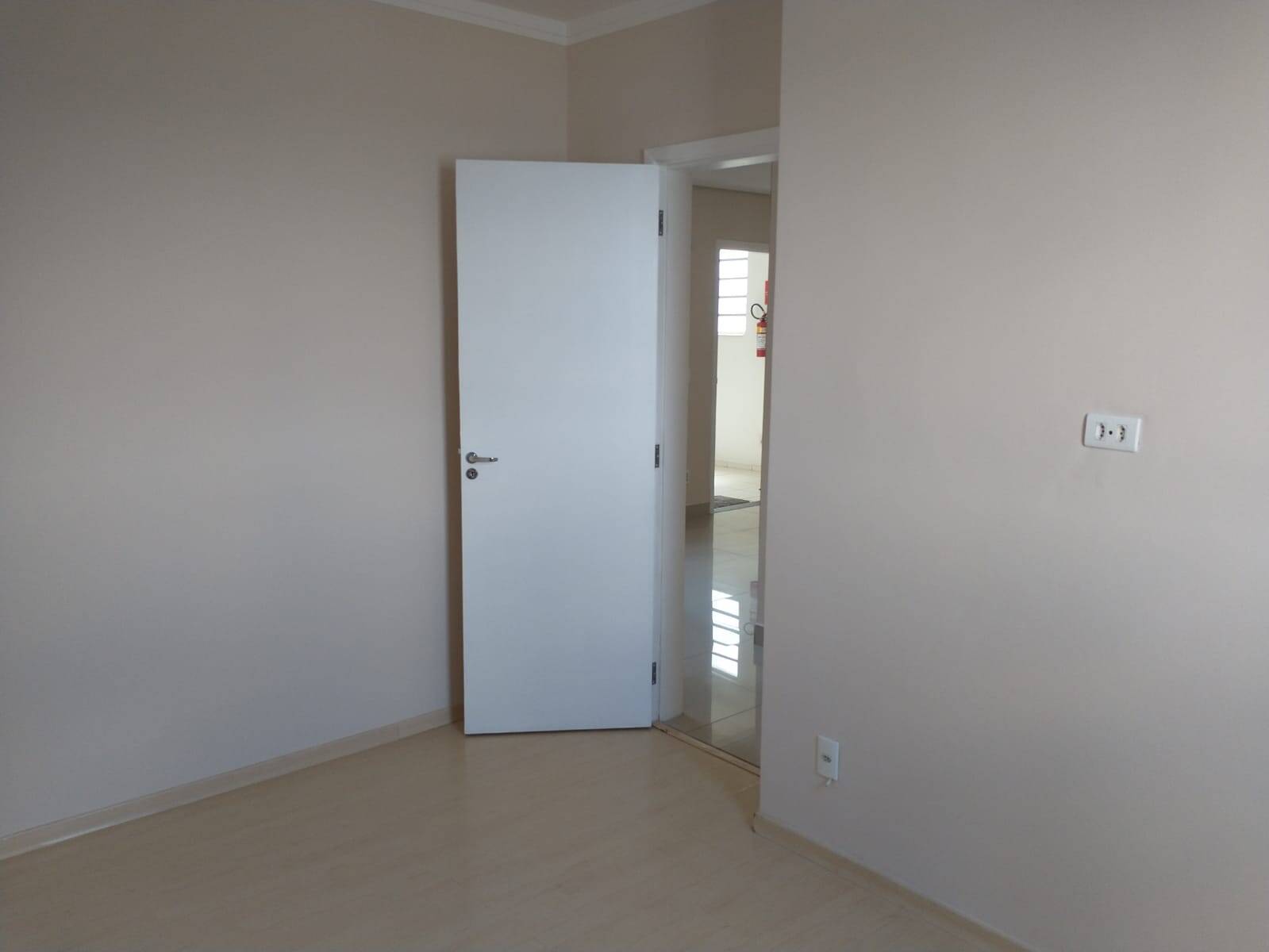 Apartamento à venda com 2 quartos, 45m² - Foto 13