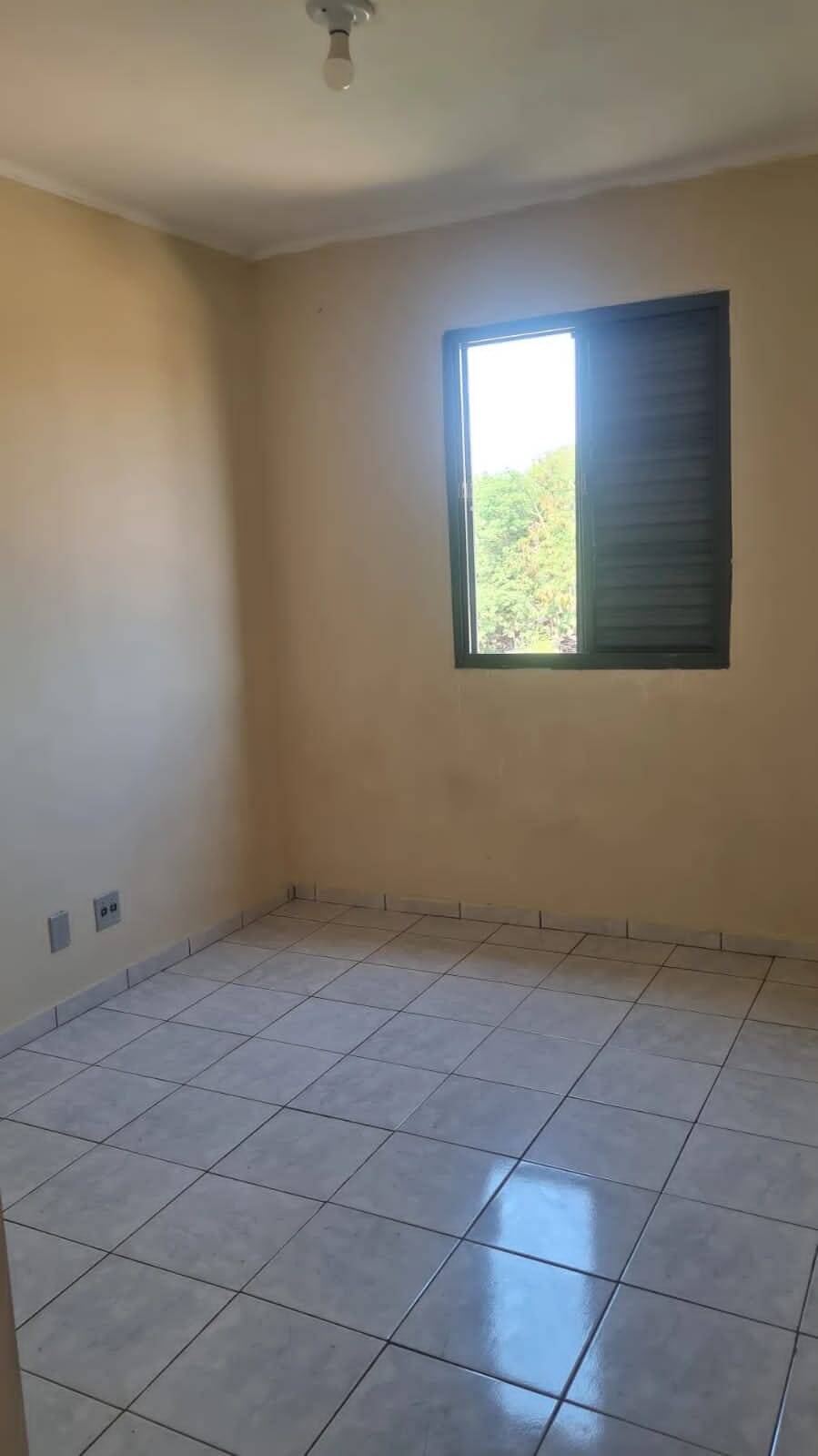 Apartamento à venda com 2 quartos, 48m² - Foto 2