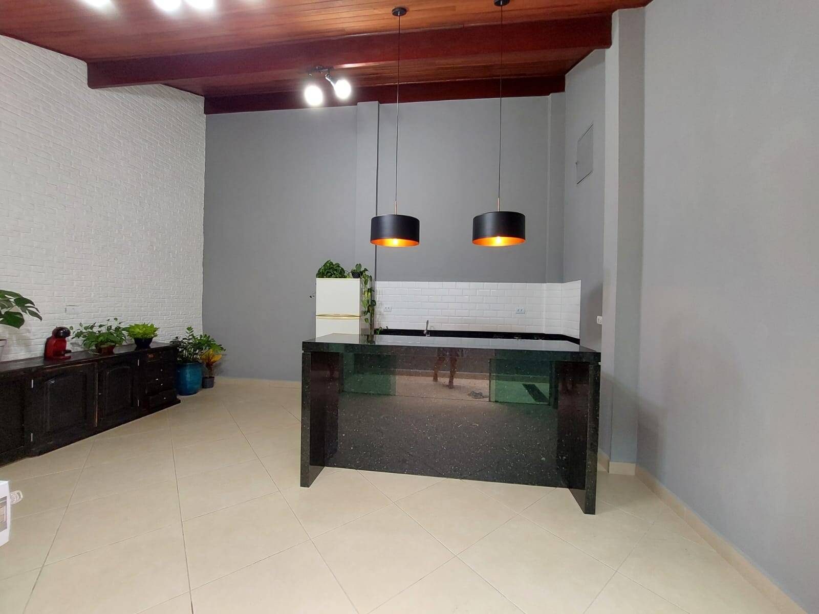 Casa à venda com 2 quartos, 129m² - Foto 5