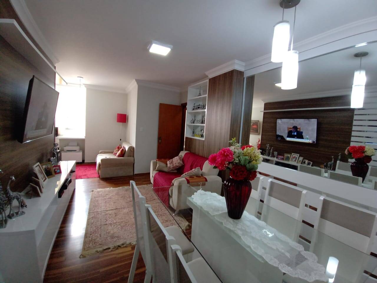 Apartamento à venda com 3 quartos, 96m² - Foto 3