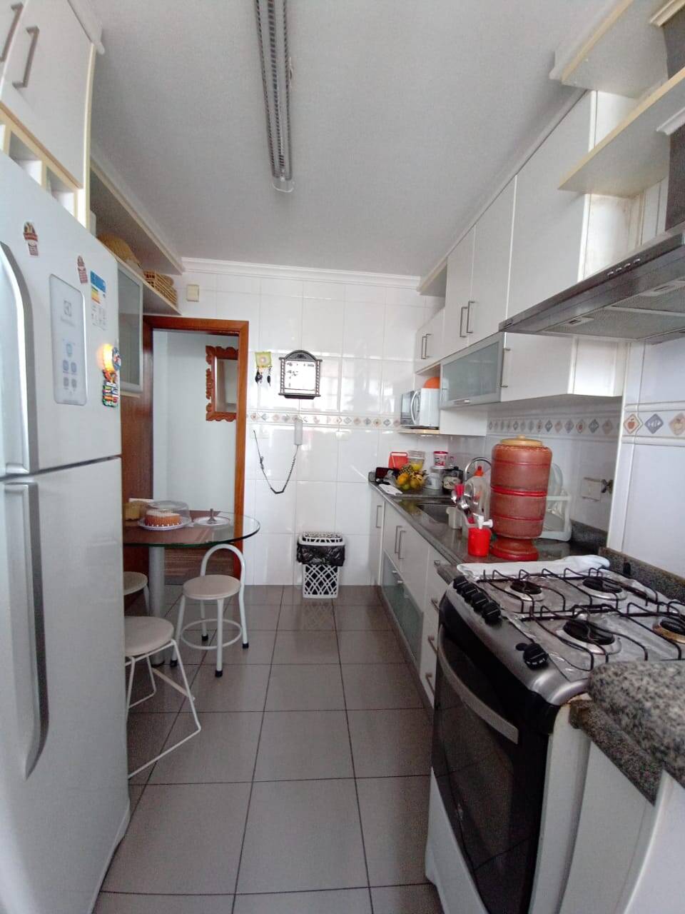 Apartamento à venda com 3 quartos, 96m² - Foto 7