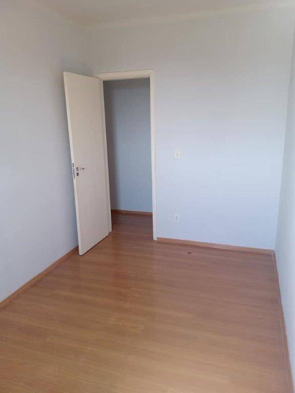 Apartamento à venda com 2 quartos, 50m² - Foto 14