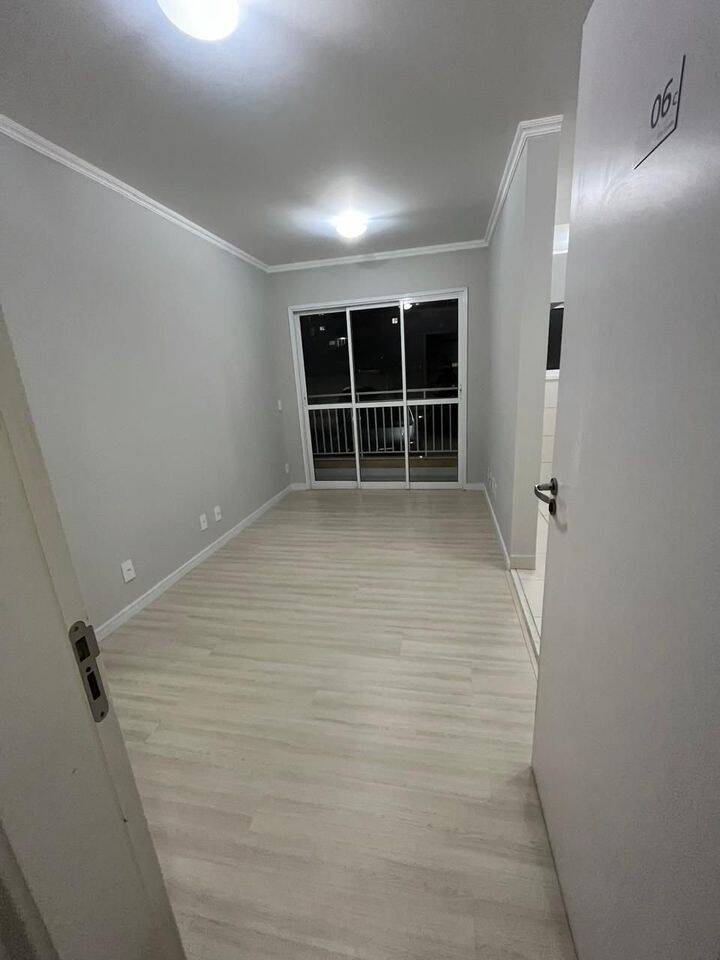 Apartamento à venda com 2 quartos, 49m² - Foto 3