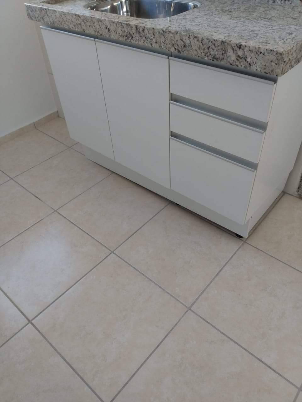 Apartamento à venda com 2 quartos, 43m² - Foto 2