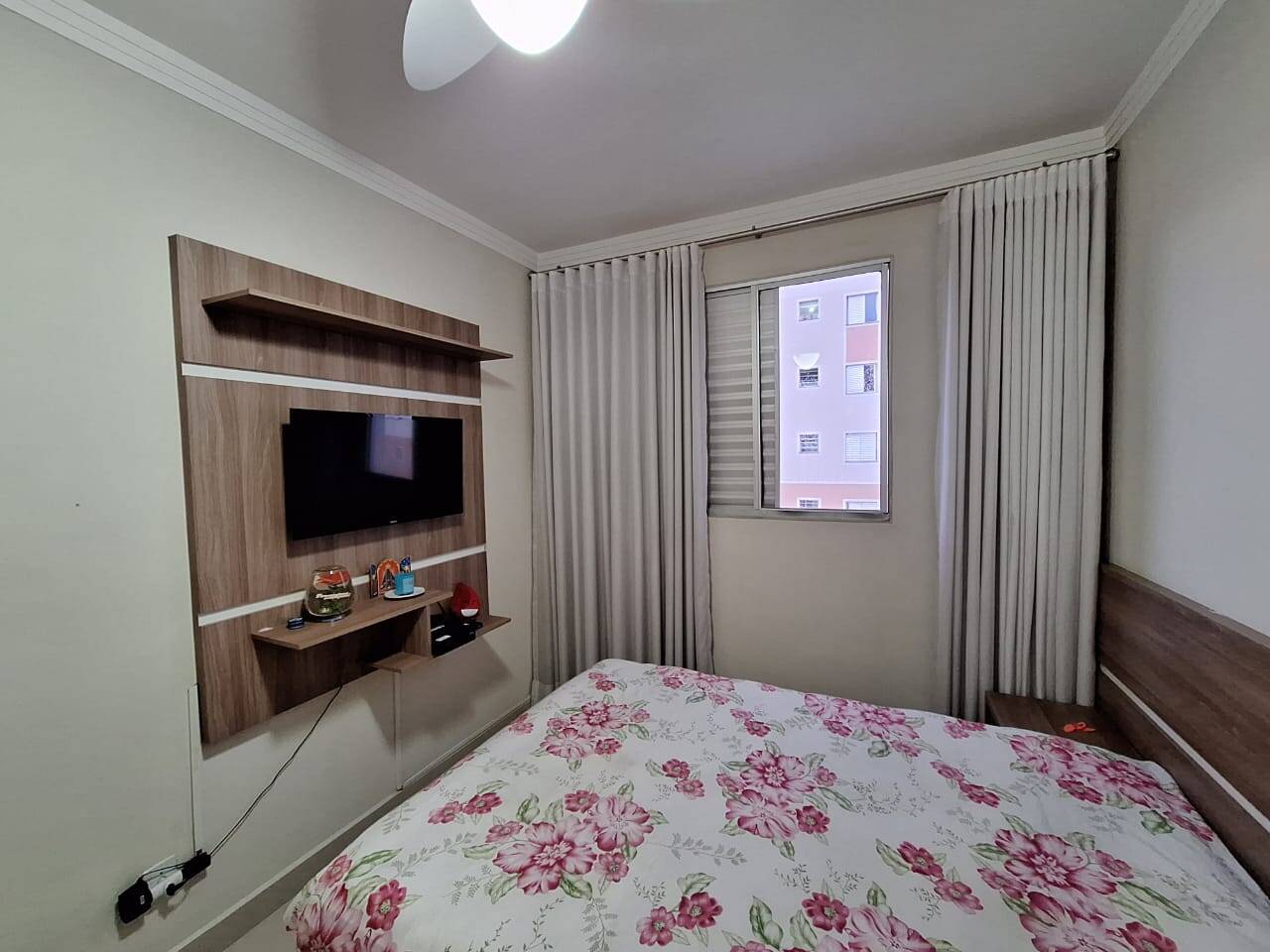 Apartamento à venda com 2 quartos, 45m² - Foto 2