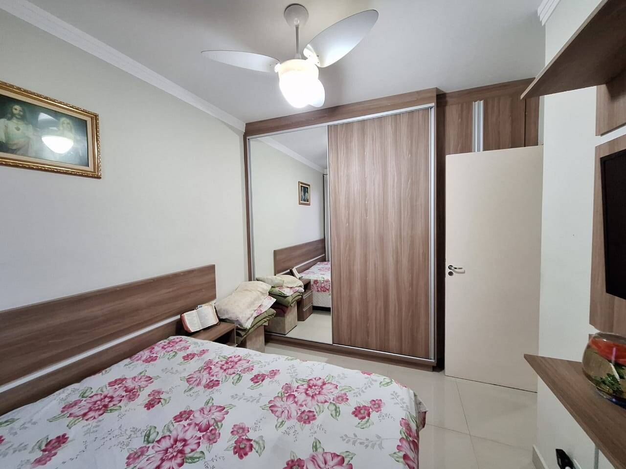 Apartamento à venda com 2 quartos, 45m² - Foto 10