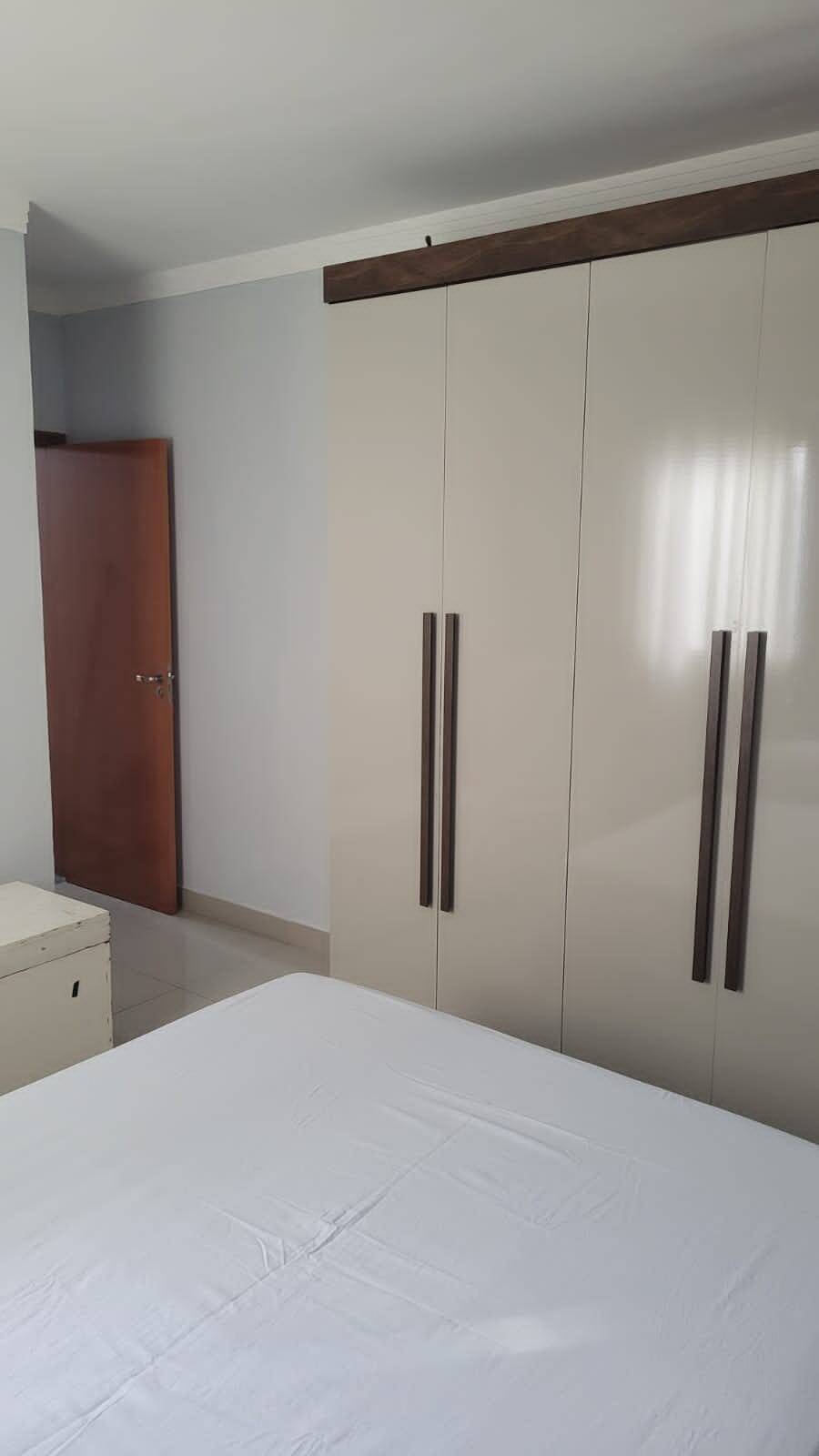 Casa à venda com 2 quartos, 81m² - Foto 14