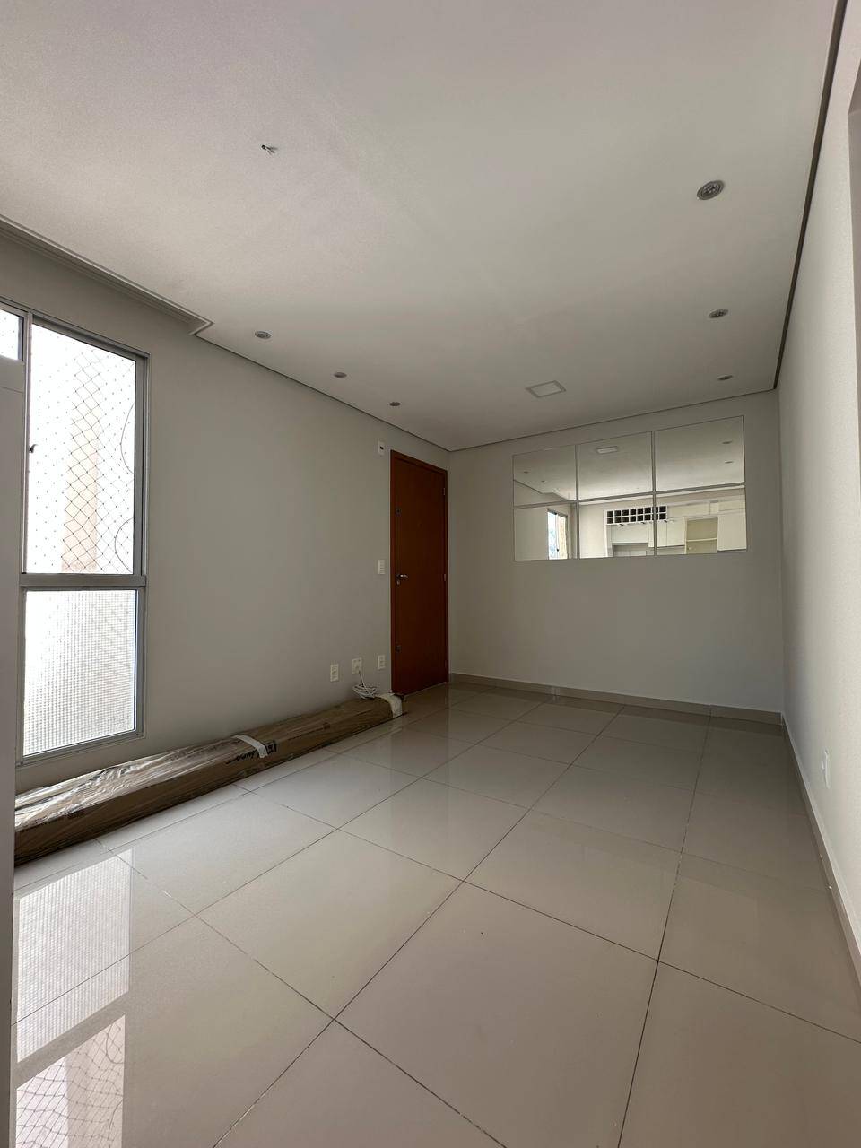 Apartamento à venda com 2 quartos, 43m² - Foto 4