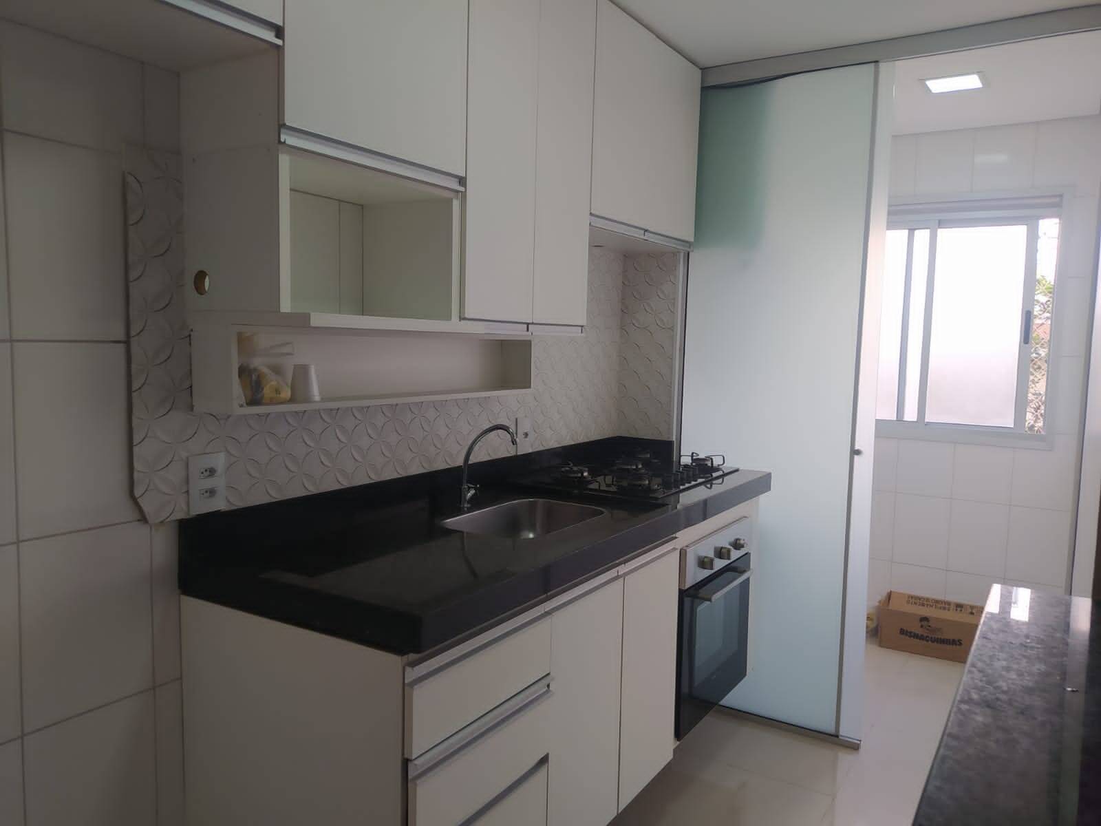 Apartamento à venda com 2 quartos, 49m² - Foto 2